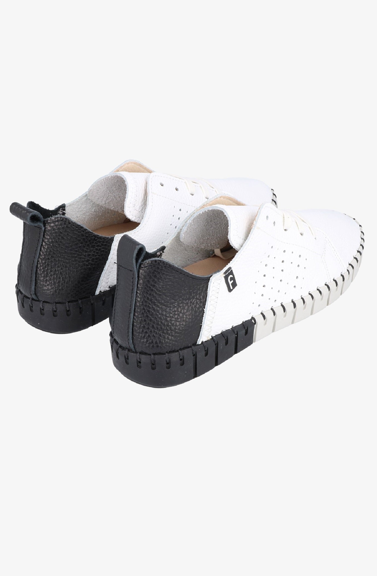 Sneaker JutHeras Blanco/Negro