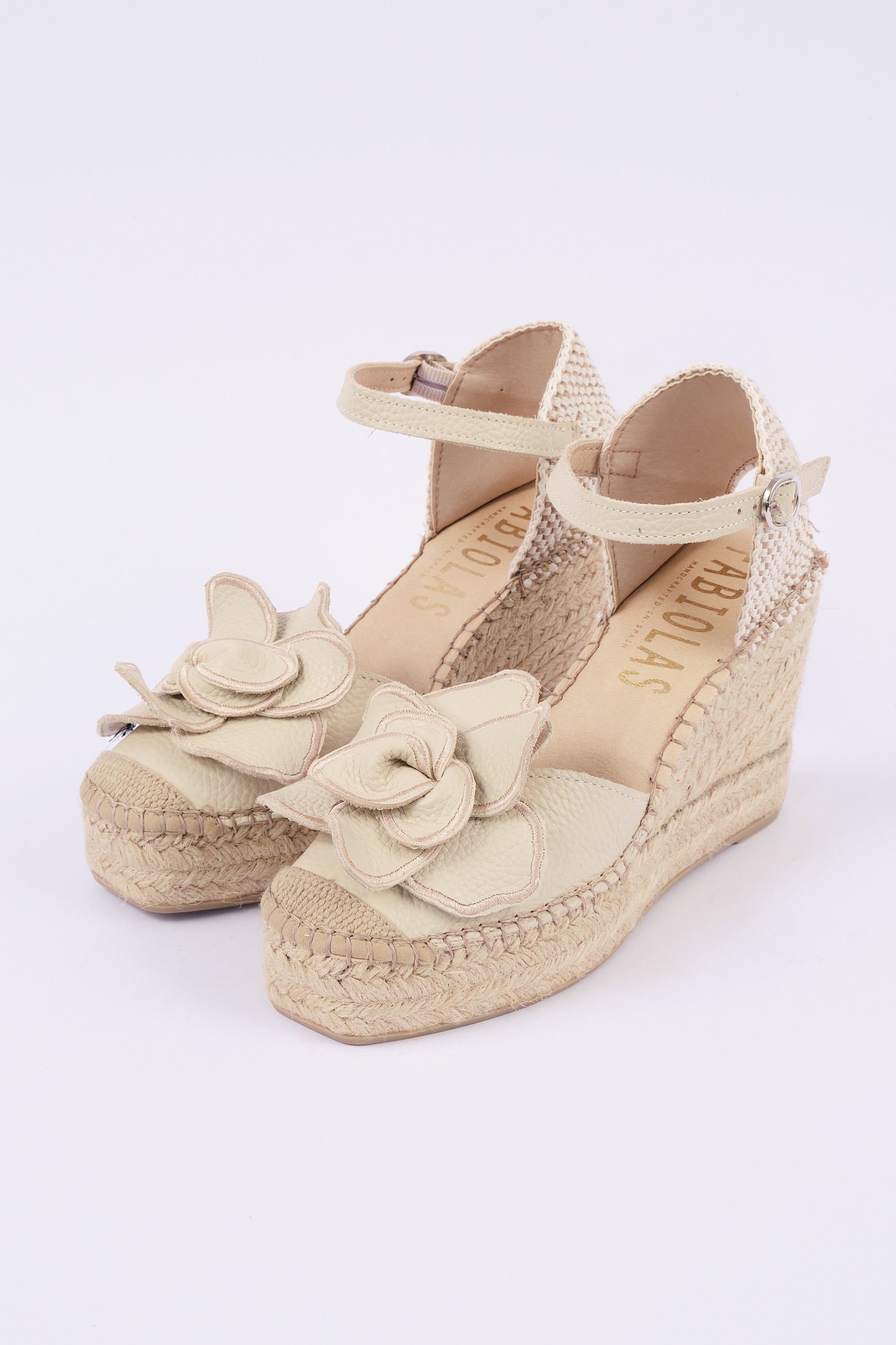 Alpargata Celia Crudo